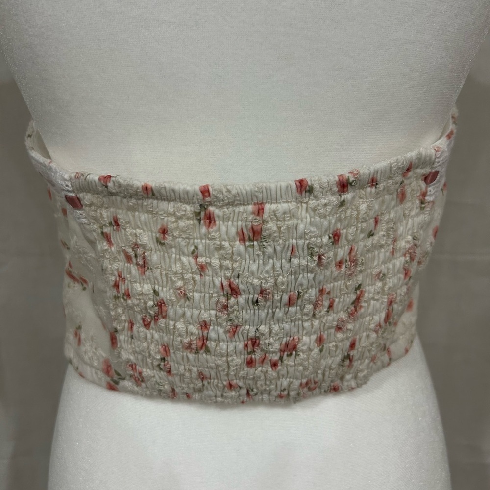 Altar’d State NWOT Coquette Crop Floral Rosebud Print Top - Picture 4 of 4